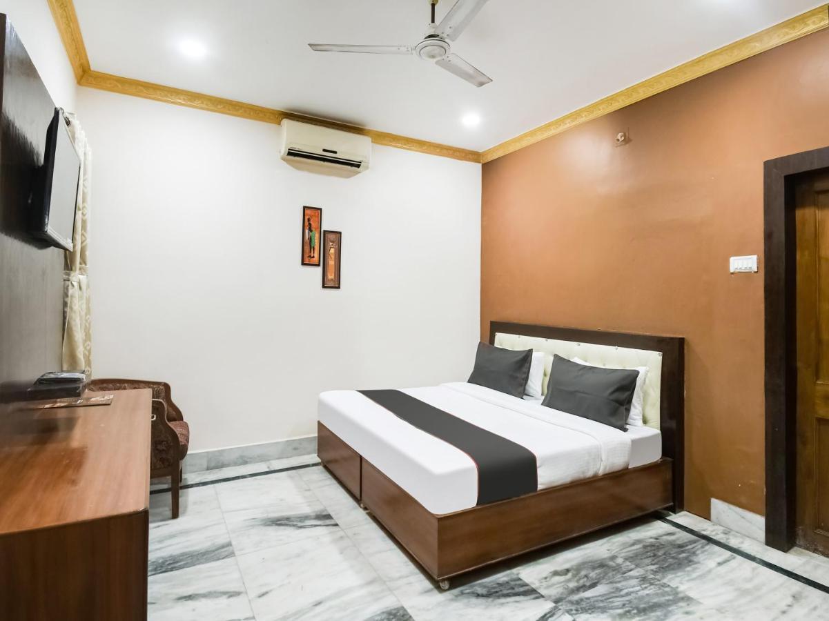 Capital O 83953 Greenland Premium Bhubaneswar Exterior photo